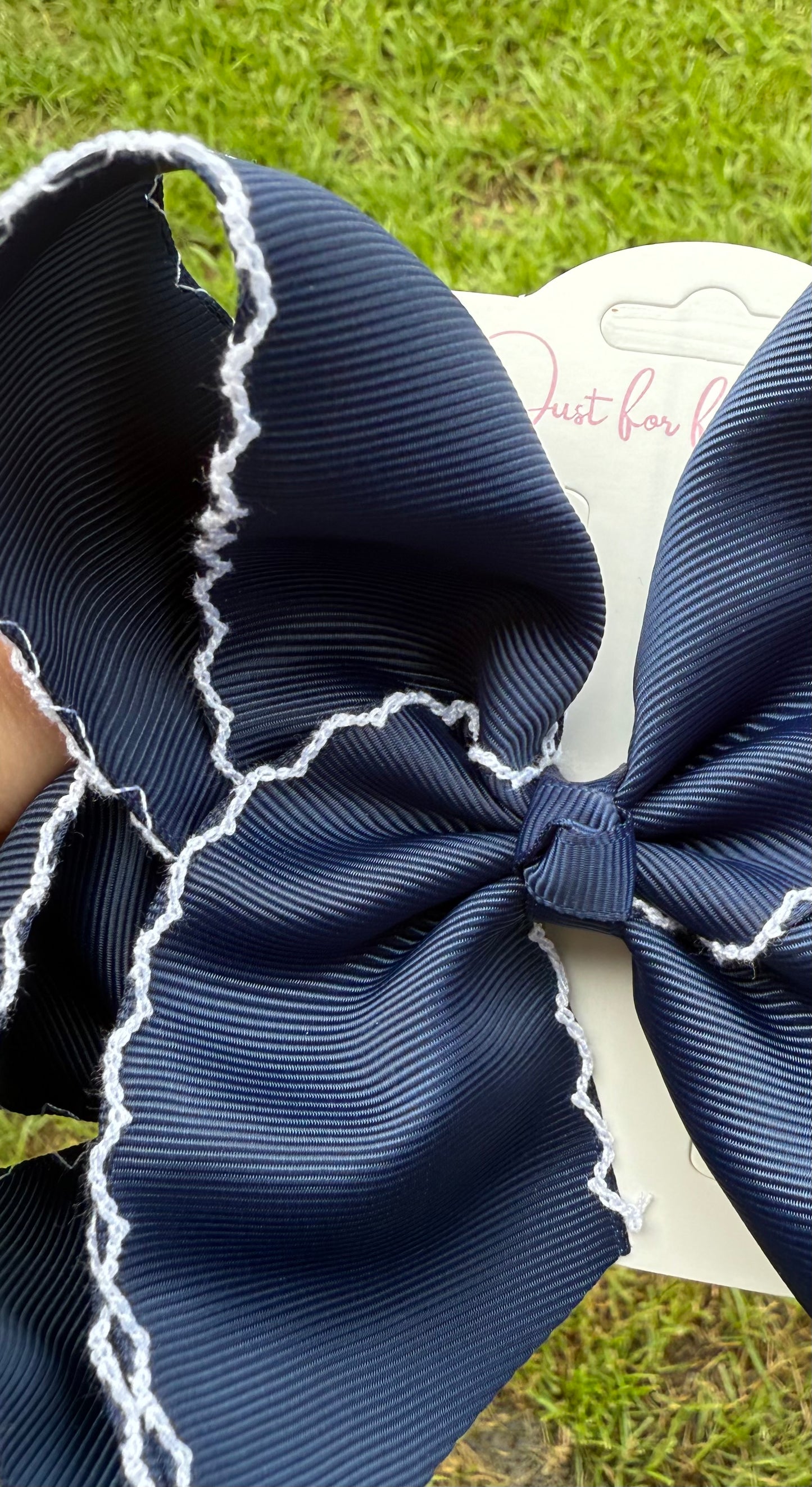 Fun Size Solid Hair Bows (5in)