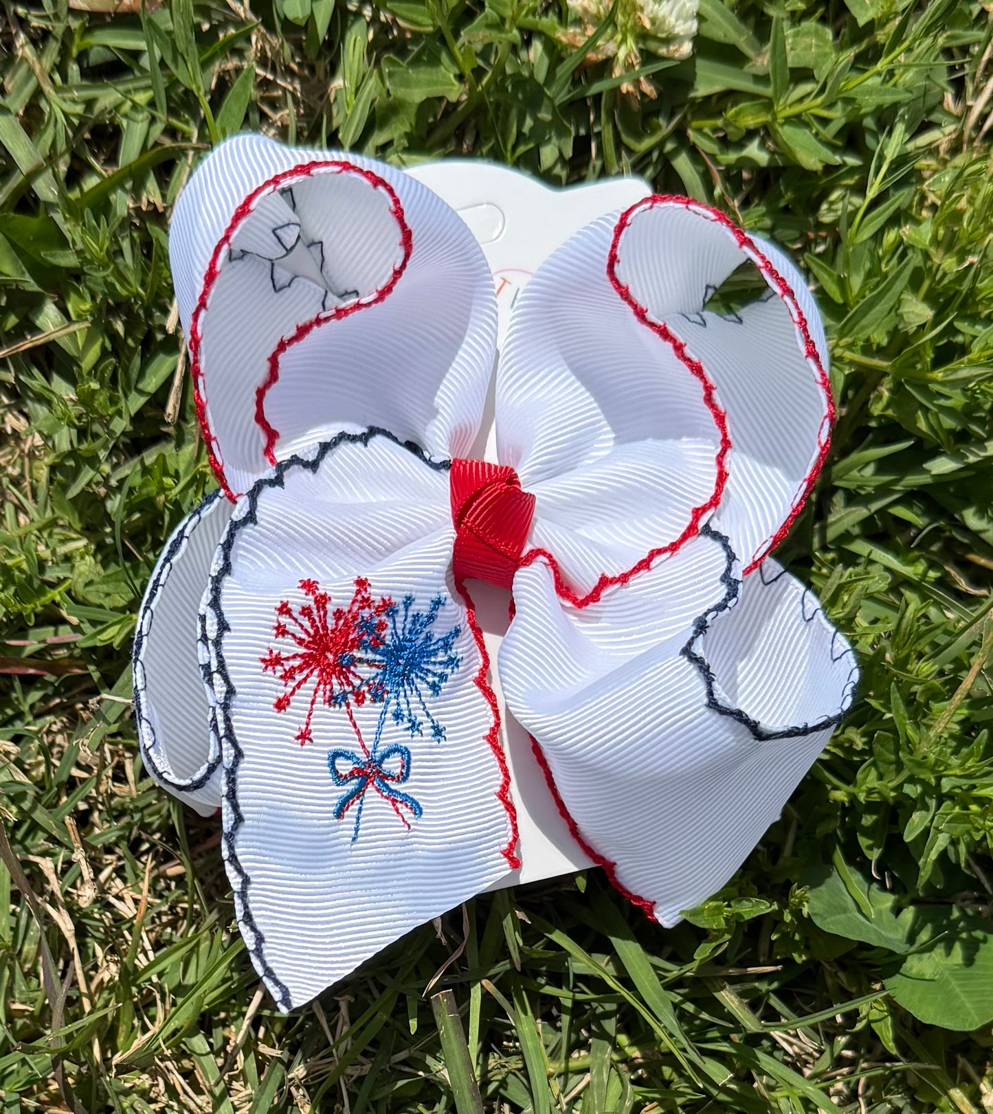 Sparkler Embroidered Moonstitch Bow