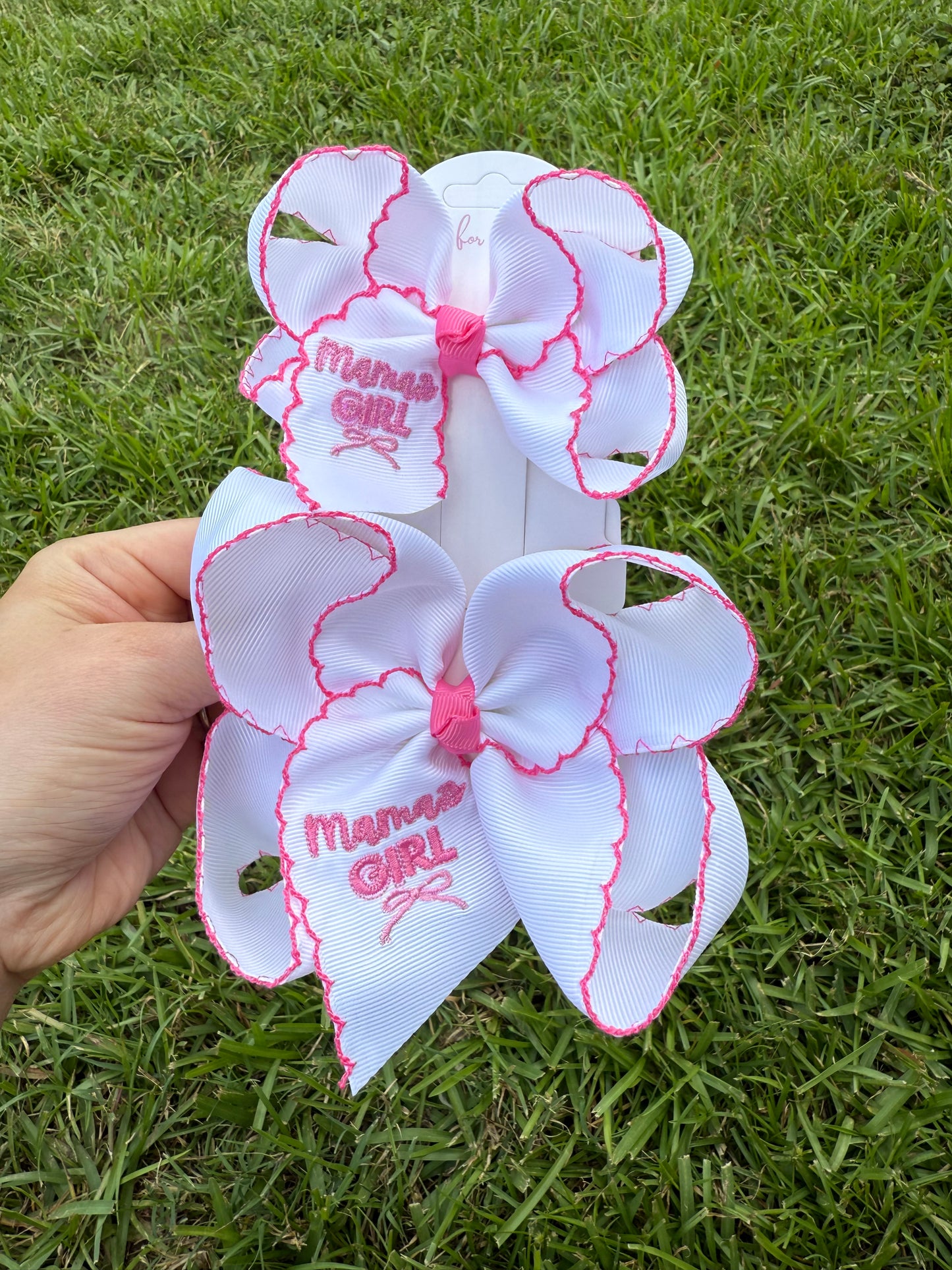 Mama’s Girl Embroidered Hair Bow