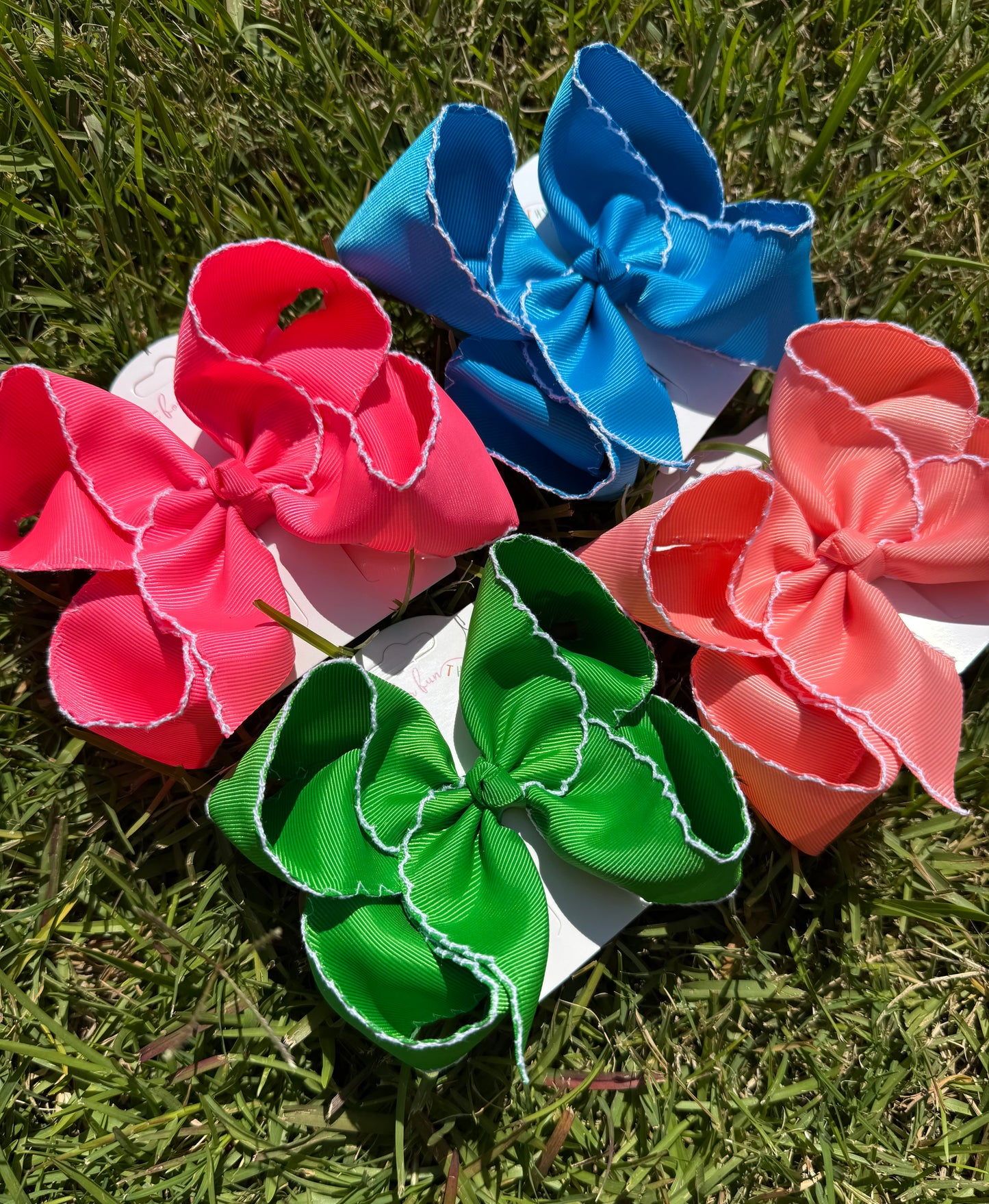 Jumbo Fun Solid Moonstitch Hair Bows (7in)