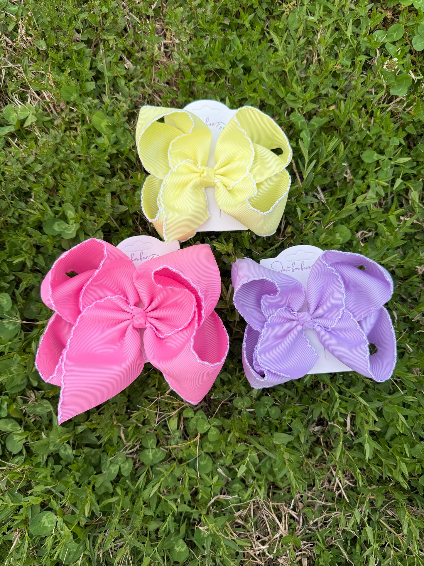 Jumbo Fun Solid Moonstitch Hair Bows (7in)