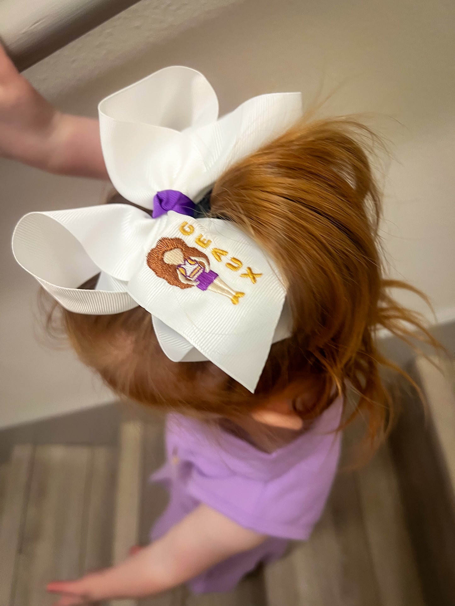 Golden Girl Hair Bow